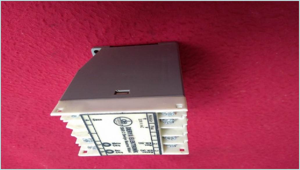DERYA ELEKTRONİK SKR 2 SEVİYE KONTROL RÖLESİ