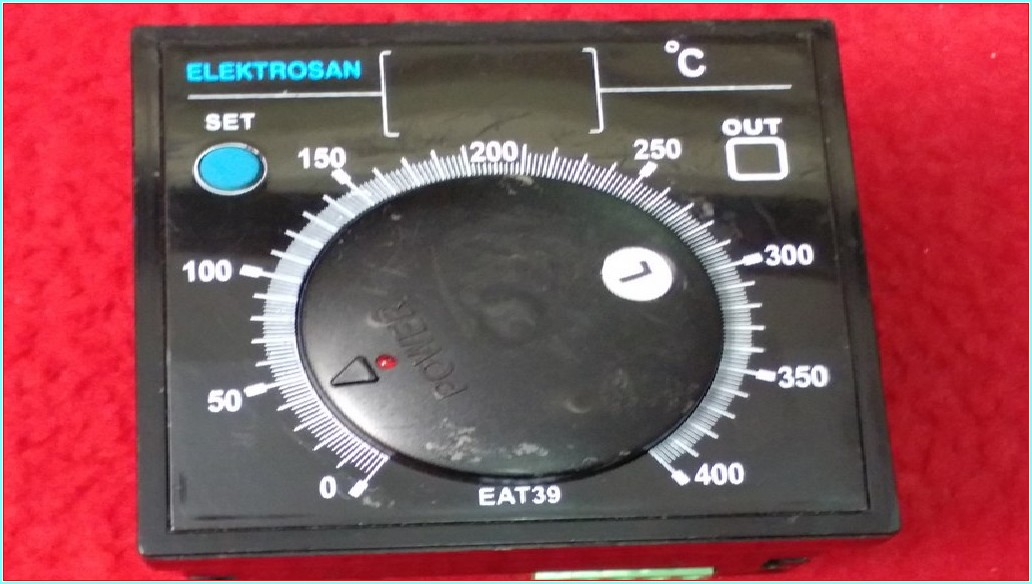 ELEKTROSAN EAT39 96X96 ANALOG-DİJİTAL ISI KONTROL CİHAZI