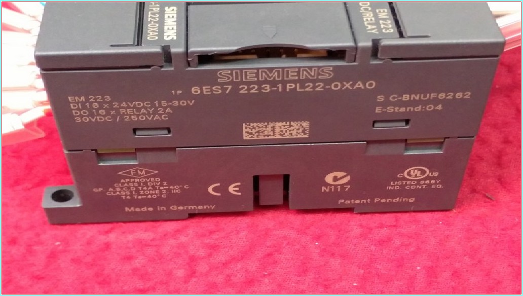 SIEMENS 6ES7 223-1PL22-0XA0 6ES7223-1PL22-0XA0 EM 223 DC-RELAY GENİŞLETME MODÜLÜ