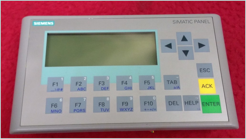 SIEMENS 6AV6 647-0AH11-3AX0 SIMATIC PANEL