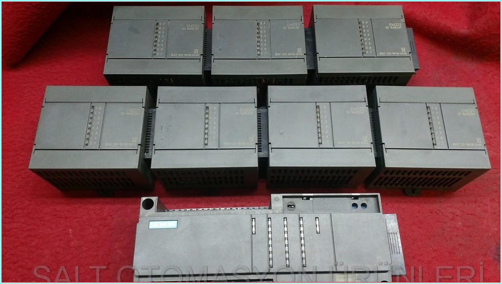 SIEMENS EM221 6ES7 221-1BF00-0XA0 DI 8-DC24V EK MODÜL