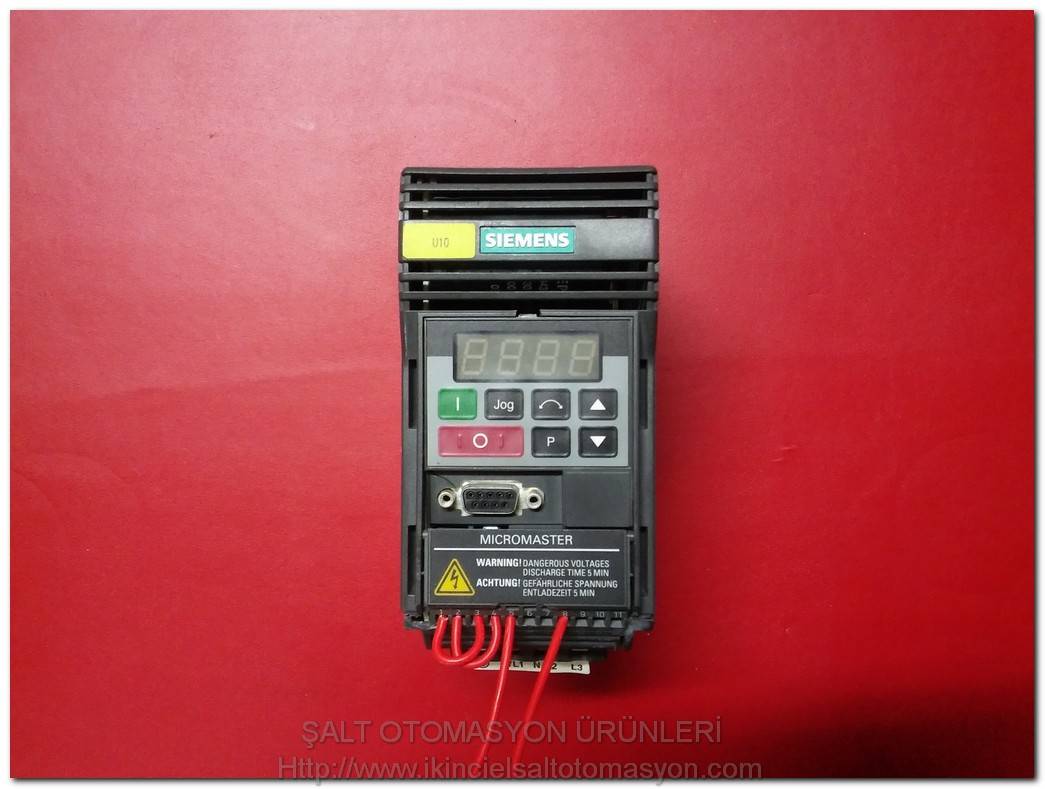 SIEMENS 6SE9211-5BA40 MICROMASTER 0,25KW INVERTER 0.25 KW DRIVER