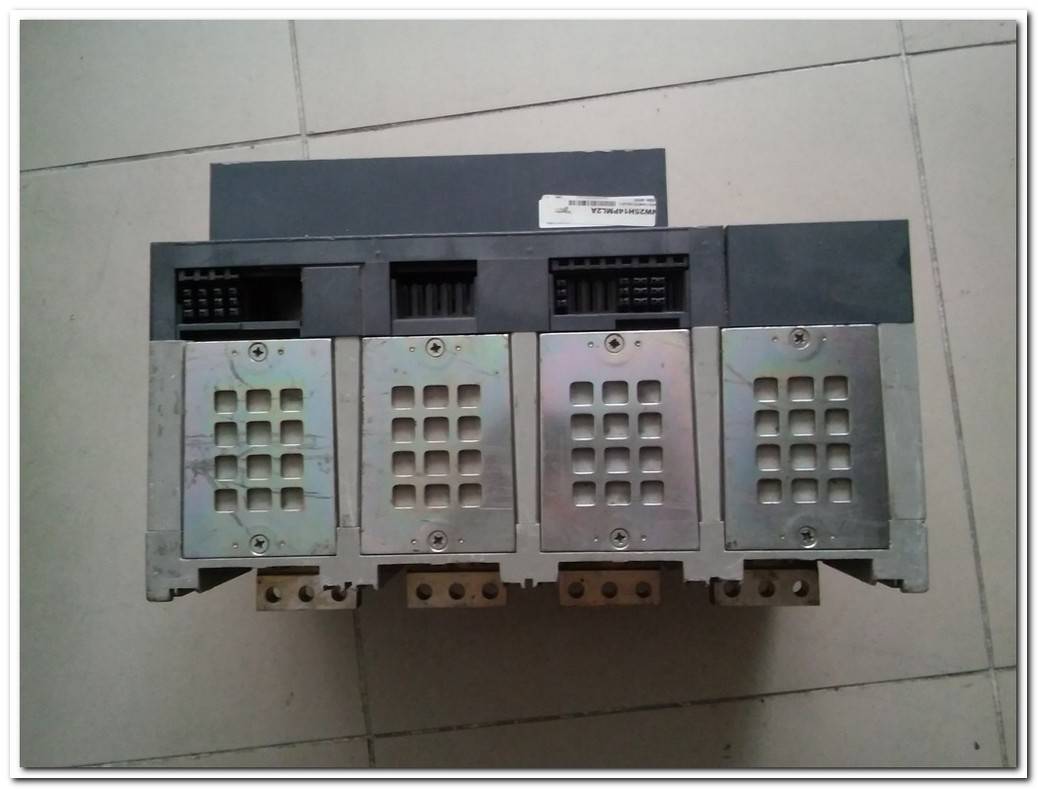 SCHNEİDER NW25 H1 2500A MASTERPACT IEC 60947-3 NW25H14PML2A 2500A DEVRE KESİCİ