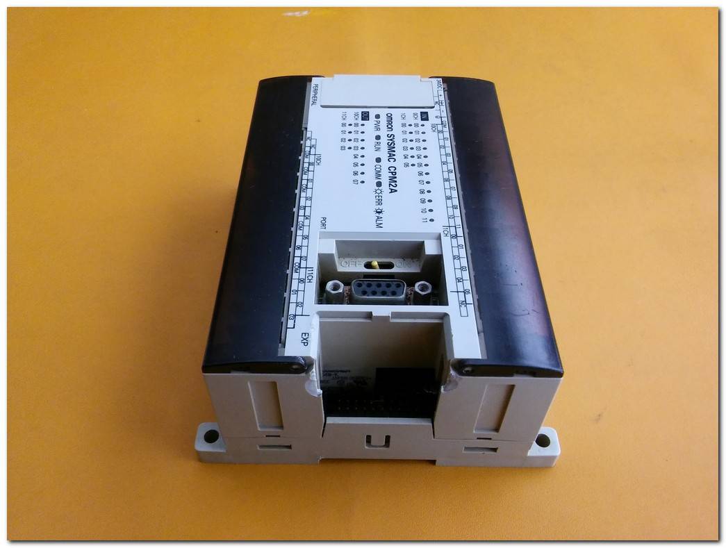OMRON CPM2A-30CDR-D SYSMAC CPM2A PROGRAMMABLE CONTROLLER PLC