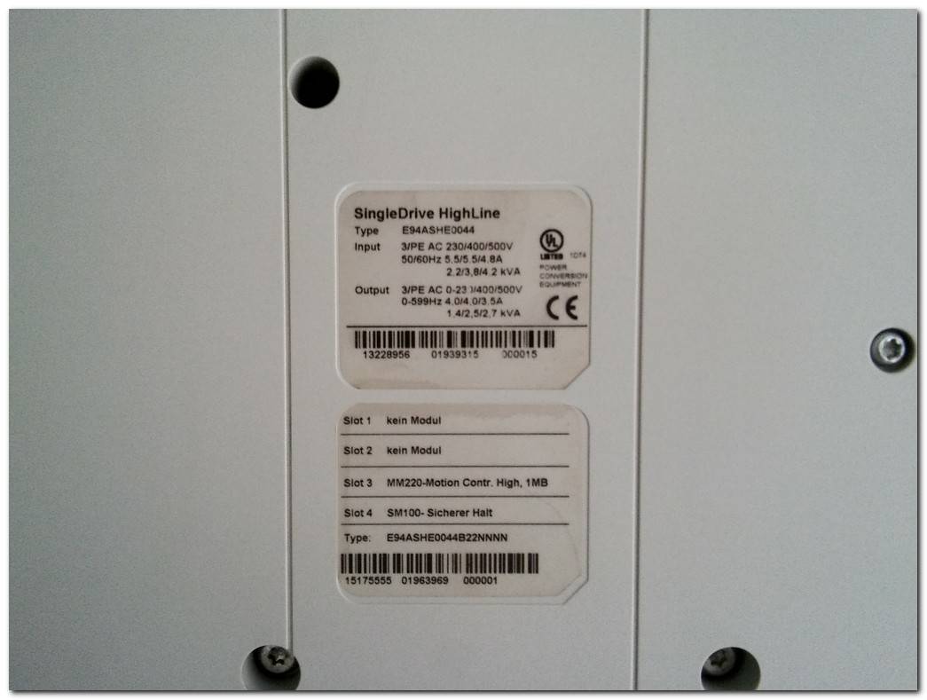 LENZE E94ASHE0044 SİNGLE DRİVE HİGH LİNE E94ASHE0044B22NNNN 1,5KW SERVO SÜRÜCÜ