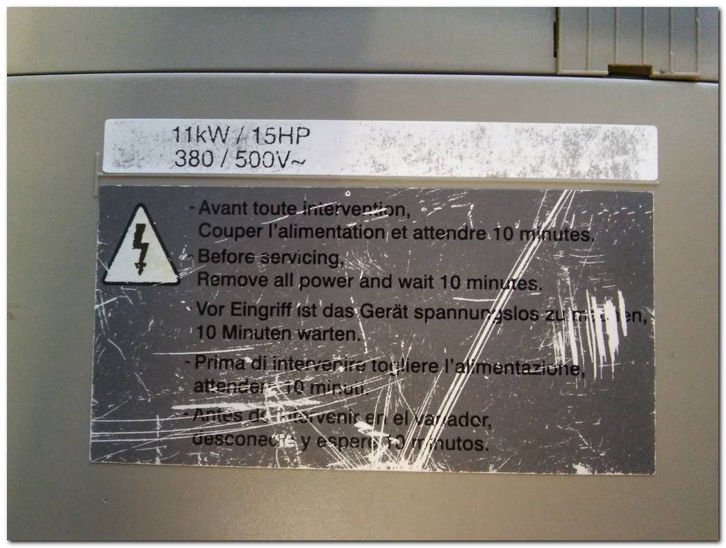 TELEMECANIQUE ATV28HD16N4 11KW SÜRÜCÜ SCHNEİDER ATV28 11 KW  INVERTER