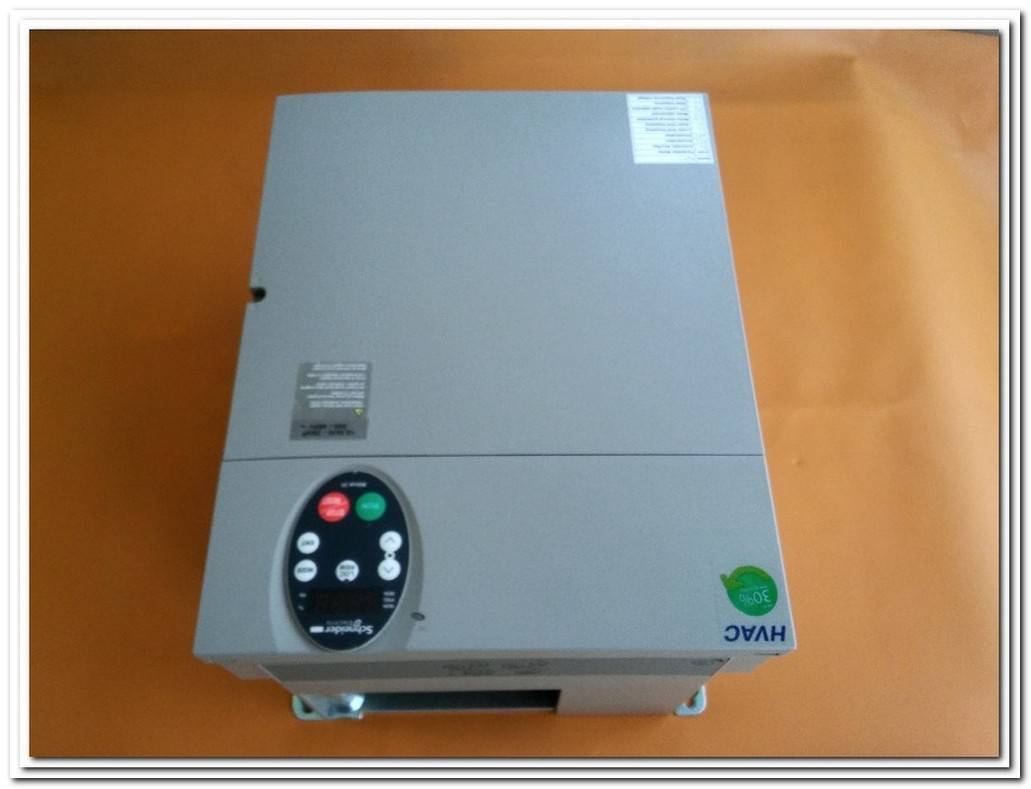 TELEMECANIQUE ATV21HD18N4 ATV21HD15N4 18,5 KW SÜRÜCÜ ATV21 ALTİVAR 21