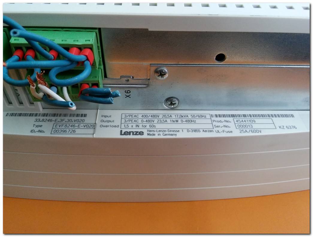 LENZE EVF8246-E-V020 EVF8246-E EVF8246 11KW SÜRÜCÜ 11 KW INVERTER
