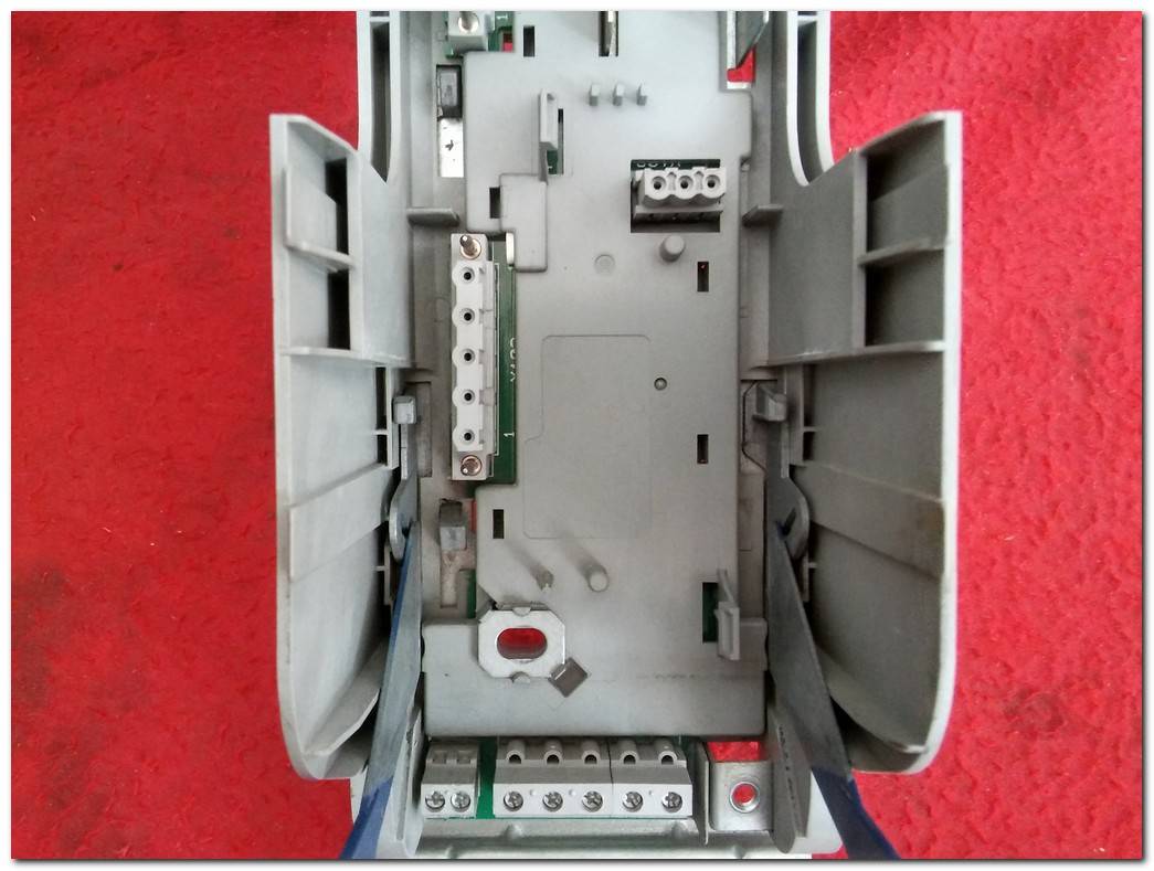 LENZE E94AZPS0074 BACKPLANE ARKA DÜZLEM