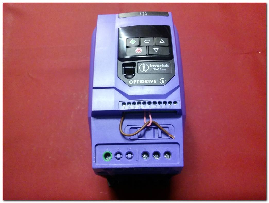 INVERTEK ODE-3-240058-3F42 DRİVES OPTIDRIVE E3 E 3 2.2KW SÜRÜCÜ INPUT 380V