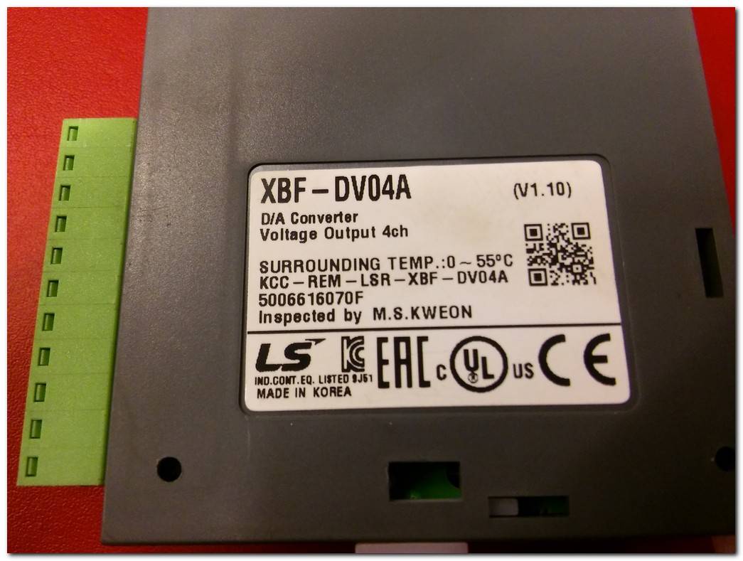 LS XBF-DV04A KCC-REM-LSR-XBF-DV04A ANALOG MODULE PLC EK MODÜL