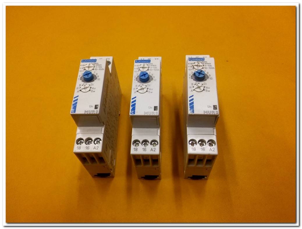 CROUZET MUR3 88 826 103 ZAMAN RÖLESİ 0.1S-100H