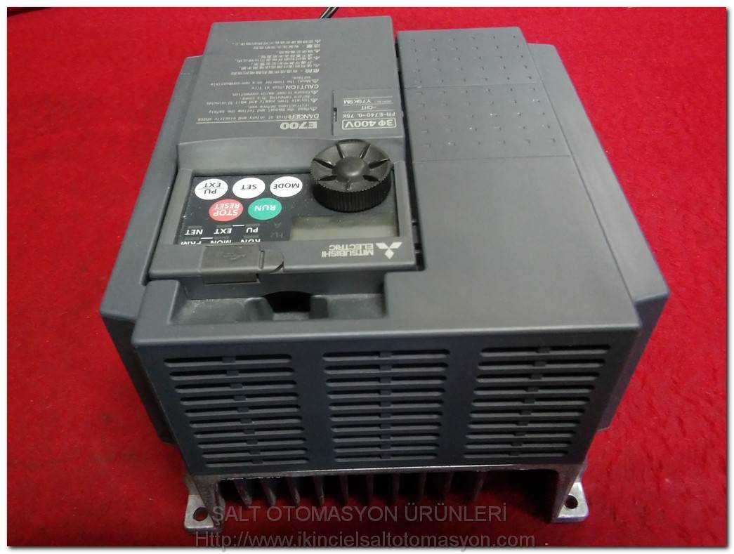 MITSUBISHI FR-E740-0.75K-CHT Y79K9M E700 0,75KW SÜRÜCÜ INVERTER