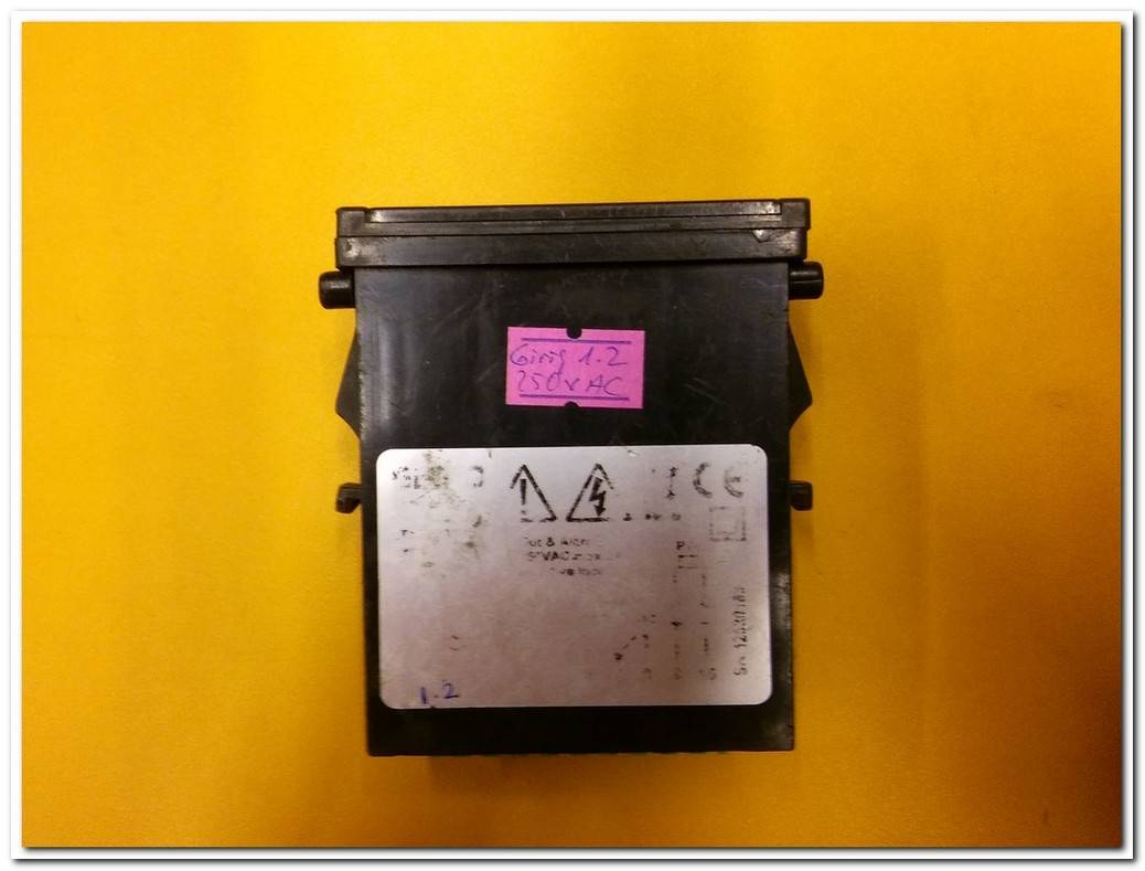 GEMO LT102 GİRİŞ 1,2 250 VAC TEMPERATURE CONTROLLER ISI KONTROL CİHAZI