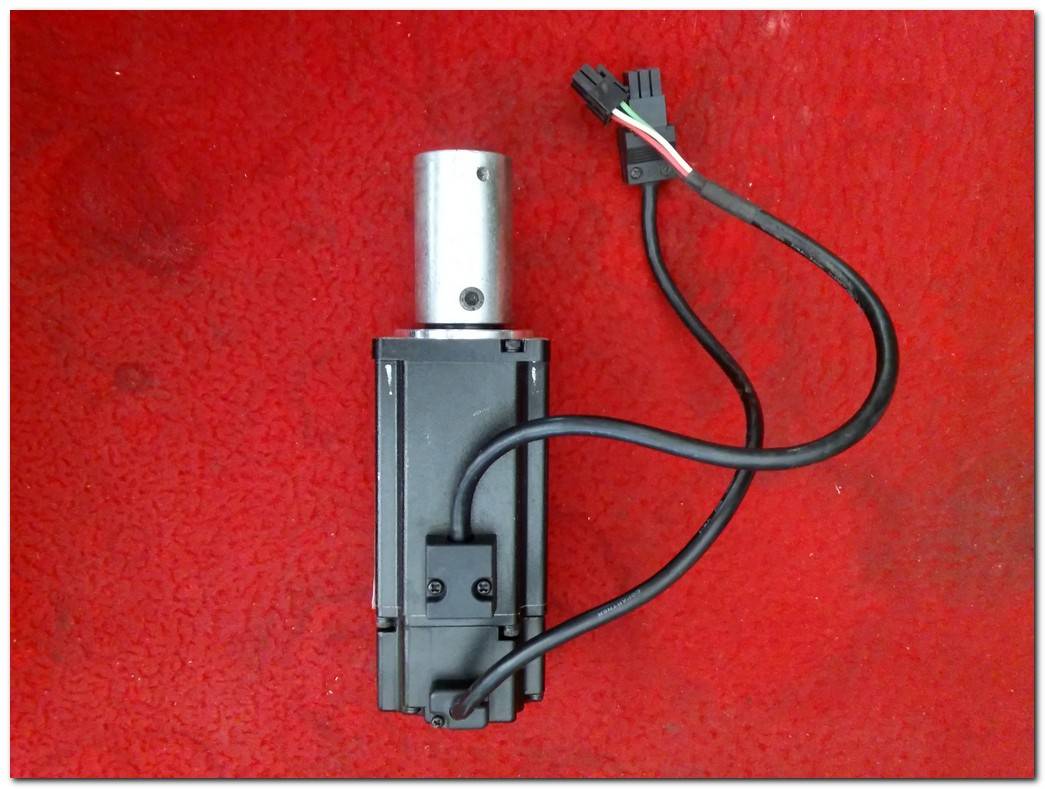 DELTA ECMA-C30604GS 0,4KW AC SERVO MOTOR ECMAC30604GS 0,4 KW SERVO MOTOR