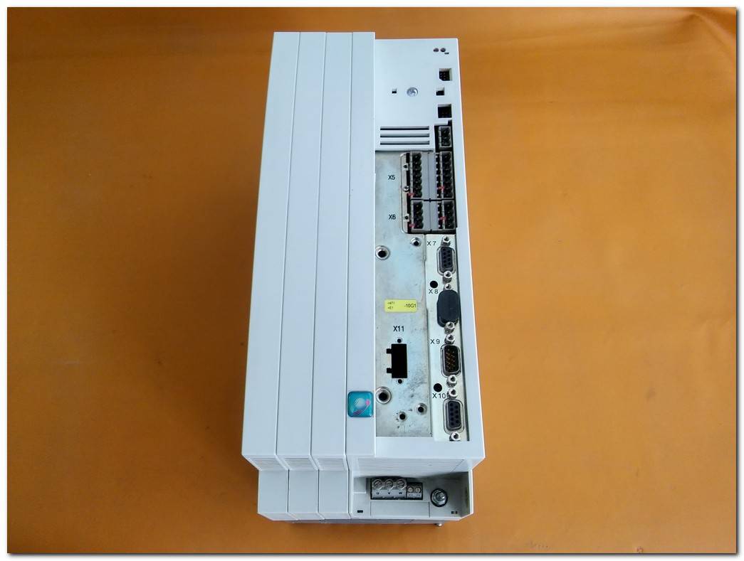 EVS9325-ESV004 EVS9325-ES LENZE
