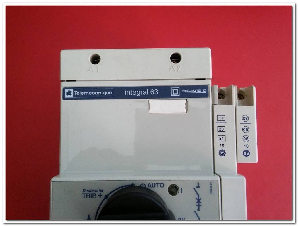 TELEMECANIQUE İNTEGRAL 63 LD4 LD30 LB1 LD03M LD4 LD130 LA1 LC010 SQUARE D 63 AMPERE KADAR HEPSİ BİR ARADA MOTOR YOL VERİCİ KOMBİNASYONLARI MOTOR STARTER
