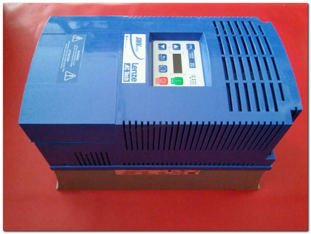 LENZE ESV113N04TXB522 13285868 ESV113N04TXB522XX1A11 11 KW 500 HZ AC TECH SMVECTOR