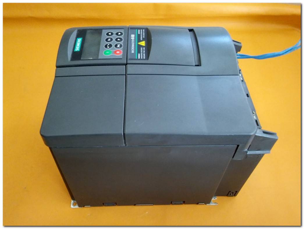 SIEMENS 6SE6440-2UD31-1CA1 11KW - 15KW SÜRÜCÜ MICROMASTER 440 11-15KW INVERTER