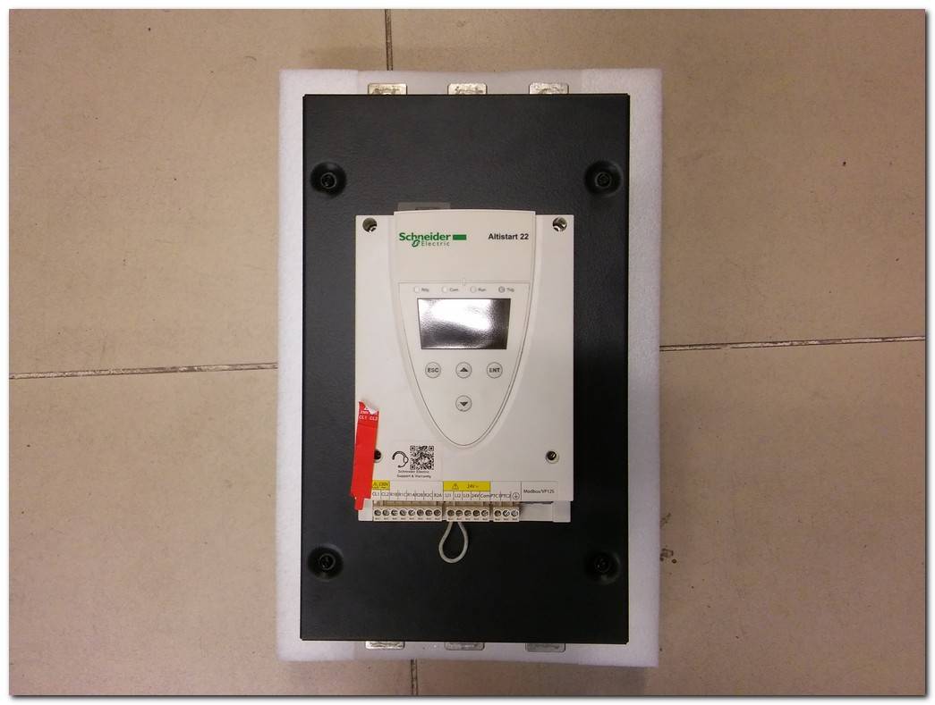 SCHNEİDER ATS22C32Q 160KW SÜRÜCÜ ALTİSTART 22 ATS22 160 KW INVERTER
