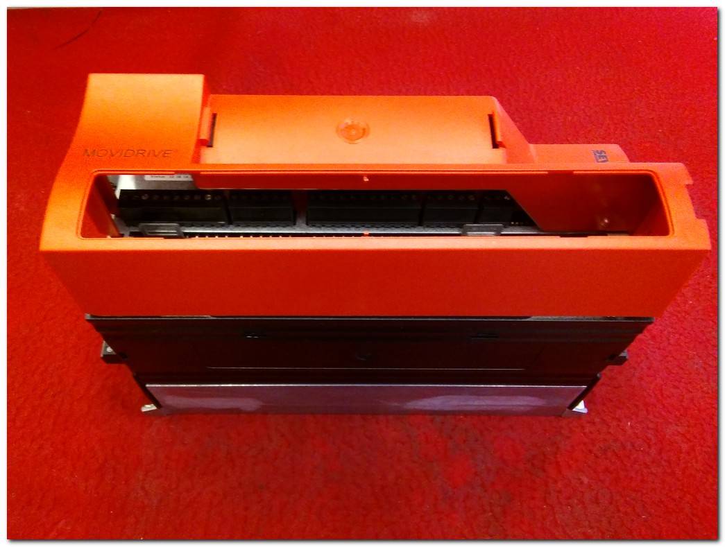 SEW MDX61B-00 SERVO SÜRÜCÜ MDX61B0040-5A3-4-00 EURODRIVE MOVIDRIVE UMRICHTER SERVO DRIVE