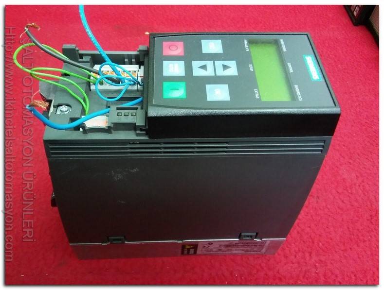 SIEMENS 6SL3210-1KE21-3UP0 SİNAMİCS G120C DP 5.5KW SÜRÜCÜ