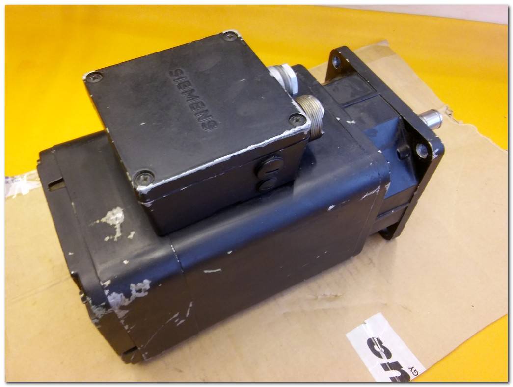 SIEMENS 1FT5072-0AF01-9-Z 23W MOTOR