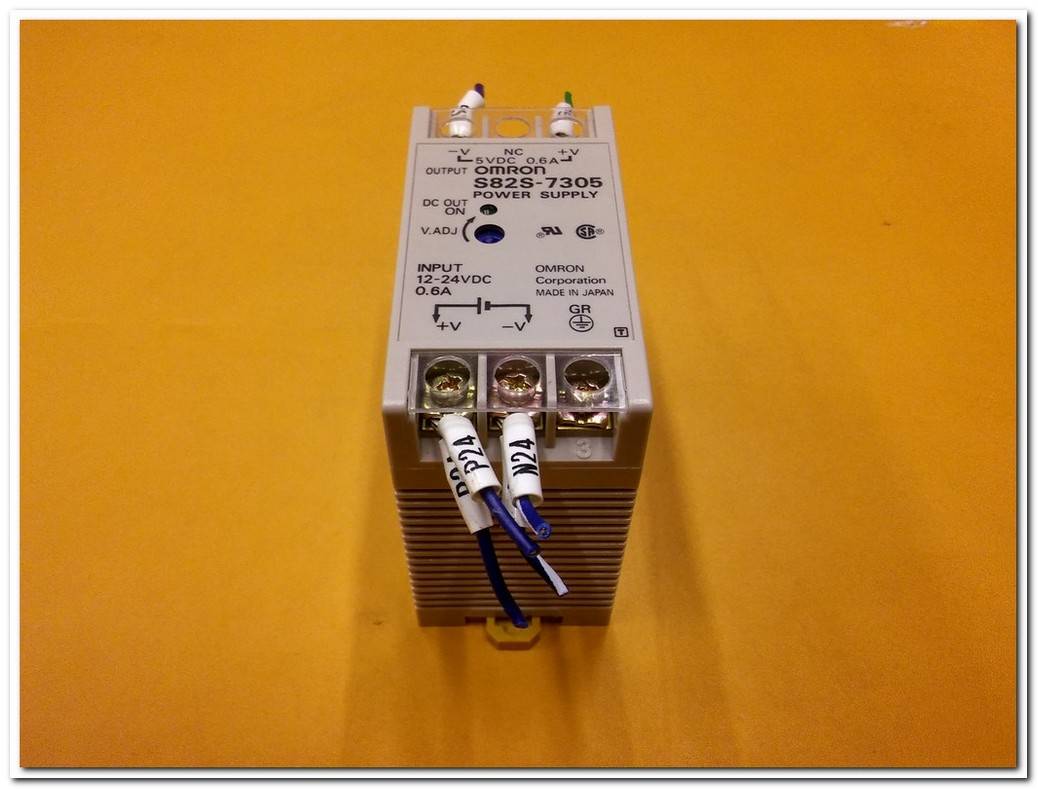 OMRON S82S-7305 POWER SUPPLY GÜÇ KAYNAĞI