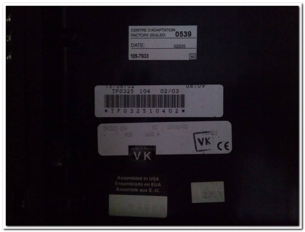 MERLİN GERİN CM1600HE IEC-VDE-BS 1600A COMPACT CIRCUİT BREAKER DEVRE KESİCİ 1600A AÇTIRMA BOBİNLİ TMŞ