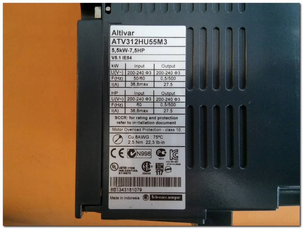 SCHNEİDER ATV312HU55M3 5,5KW ALTİVAR 312 ATV312 5,5 KW SÜRÜCÜ