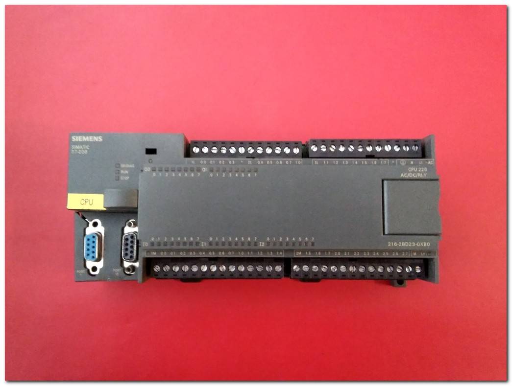 SIEMENS 6ES7 216-2BD23-0XB0 SIMATIC S7-200 CPU 226 AC-DC-RLY PLC