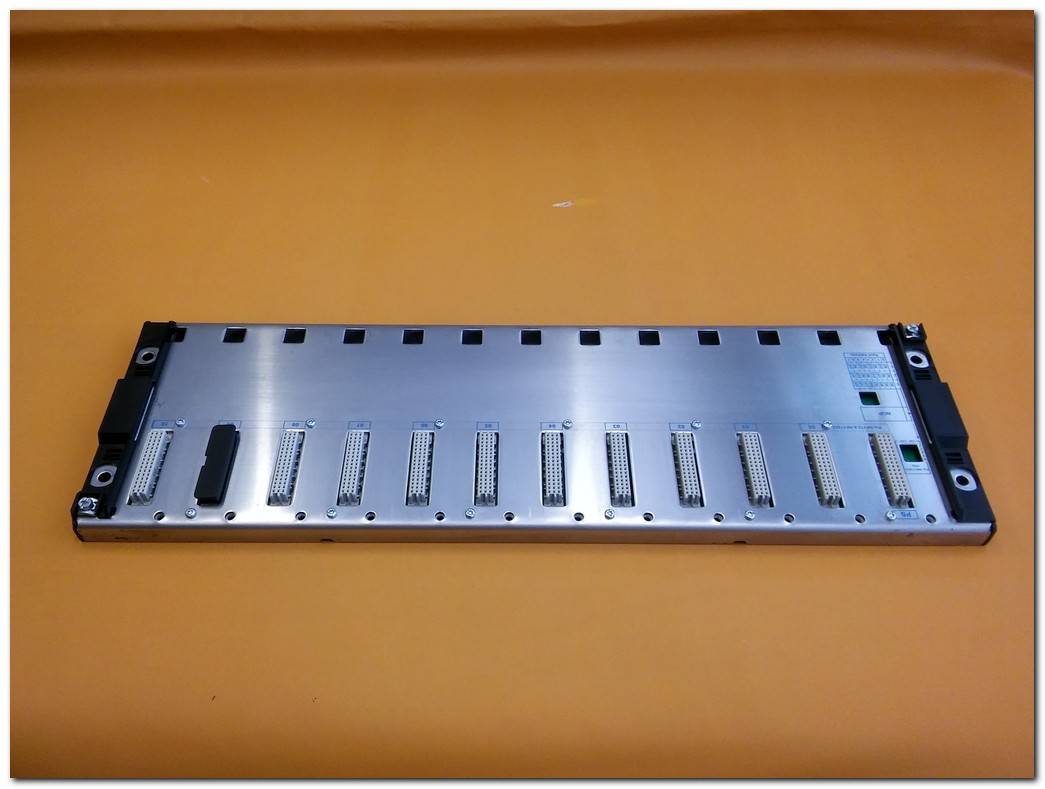 SCHNEİDER TSXRKY12 128LOT CHASSIS MODICON PREMIUM RACK PLC MONTAJ ÇERÇEVESİ