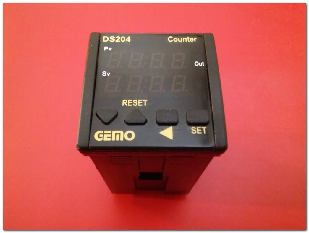 GEMO DS204 TEMPERATURE CONTROLLER ISI KONTROL CİHAZI