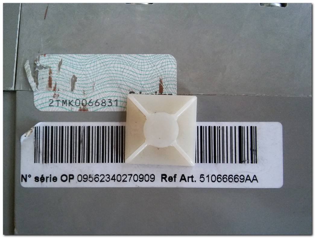 SCHNEİDER NS800 N COMPACT 33466MM2 33466M-2 NS 800 N MCH 200-240 V AC KURMALI MOTORLU 33466M 800A ŞALTER MİCROLOGİC 2,0 33466 TMŞ 800 AMPER DEVRE KESİCİ