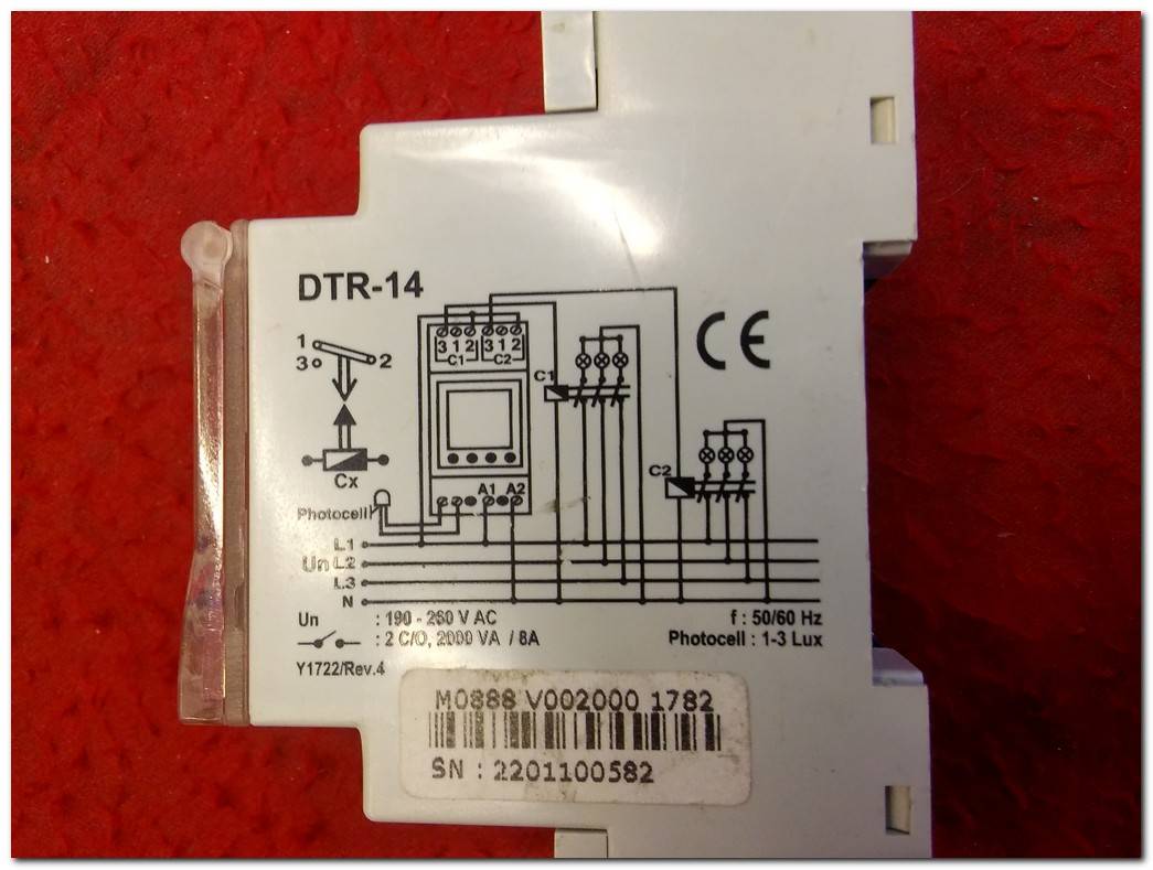 ENTES DTR-14 FOTOSELLİ ASTRONOMİK ZAMAN RÖLESİ