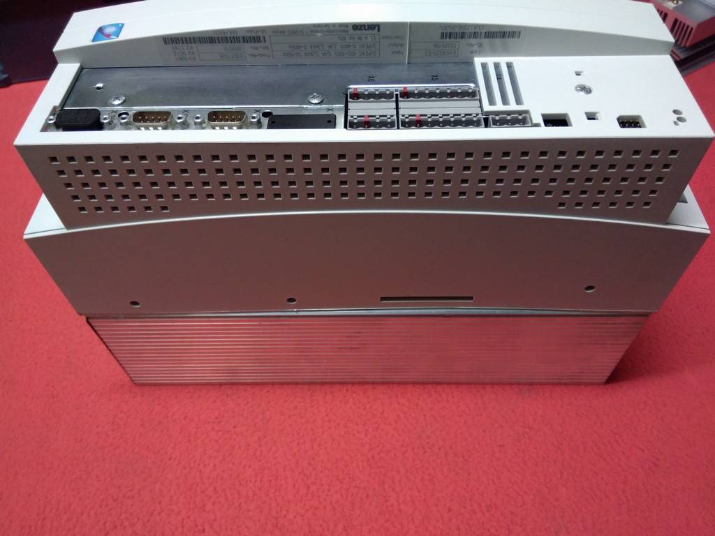 LENZE EVS9323-ES 3,2 KVA 3,9A SERVO SÜRÜCÜ