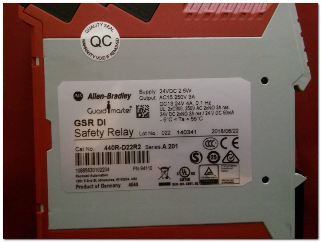 ALLEN-BRADLEY 440R-D22R2 440R D22R2 440RD22R2 GSR DI GSR Dİ 440R-D22R2 SAFETY RELAY EMNİYET RÖLESİ