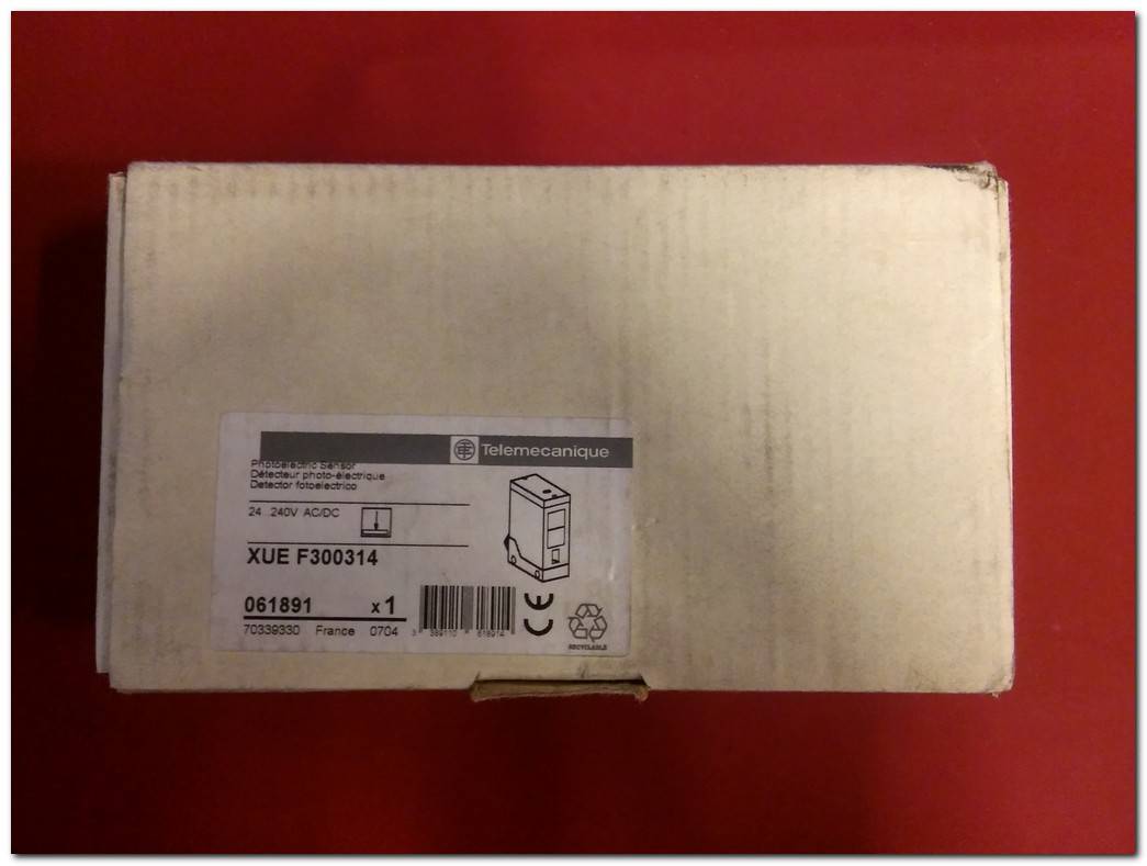 TELEMECANİQUE XUE-F300314 SCHNEİDER SENSÖR FOTO ELEKTRİK DEDEKTÖRÜ 2A 24-240VAC