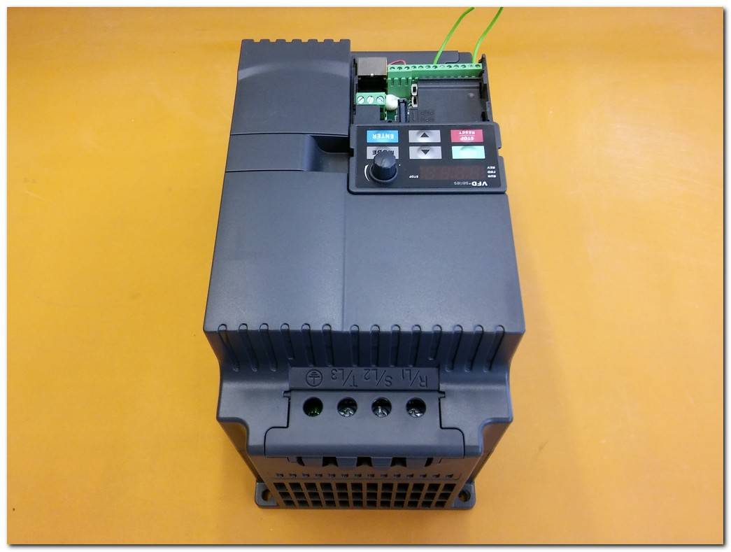 DELTA VFD110E43A SIFIR KUTULU 11KW SÜRÜCÜ 11 KW INVERTER