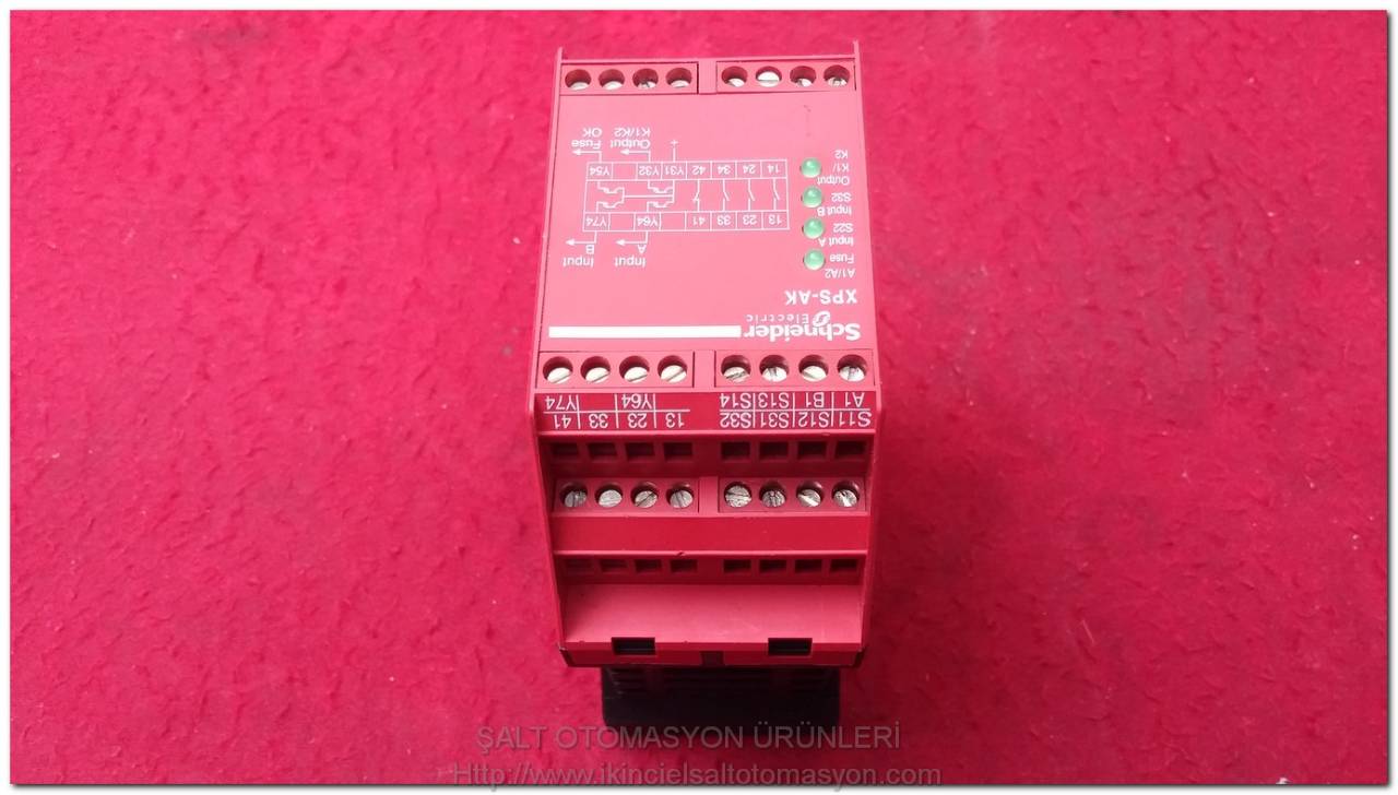 SCHNEİDER XPS-AK XPSAK351144 SAFETY RELAY GÜVENLİK RÖLESİ