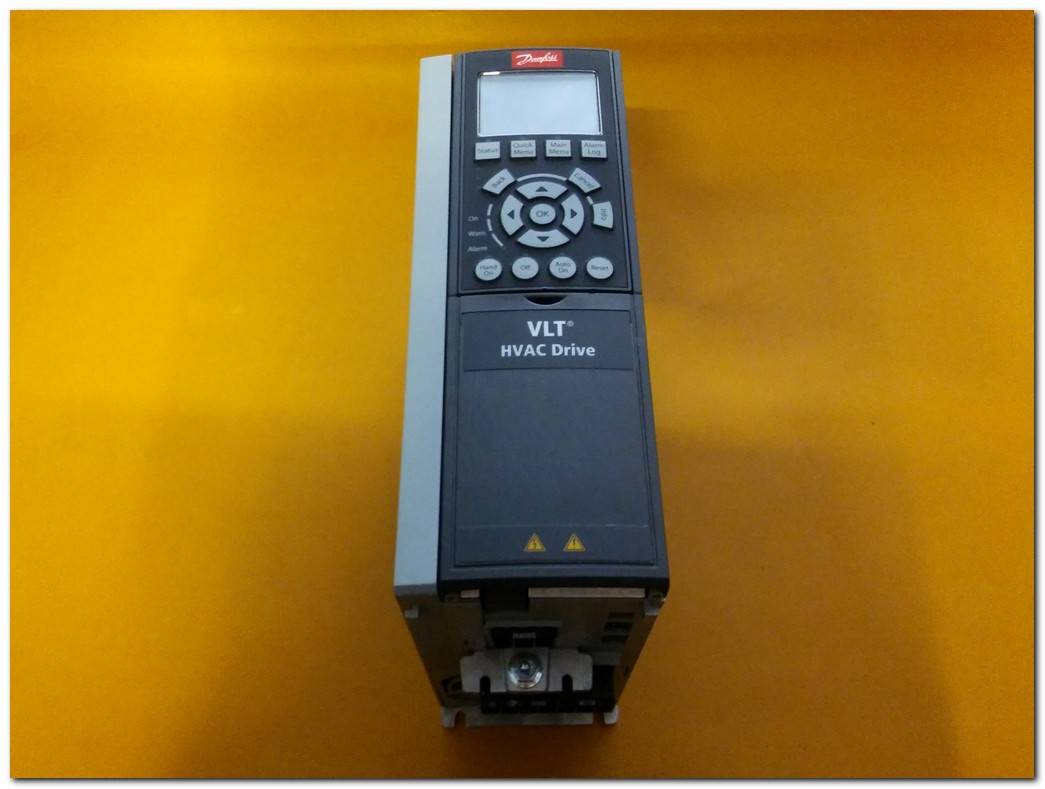 DANFOSS FC-102P3K0 FC-102P3K0T4E20H2 VLT HVAC DRİVE  3 KW SÜRÜCÜ