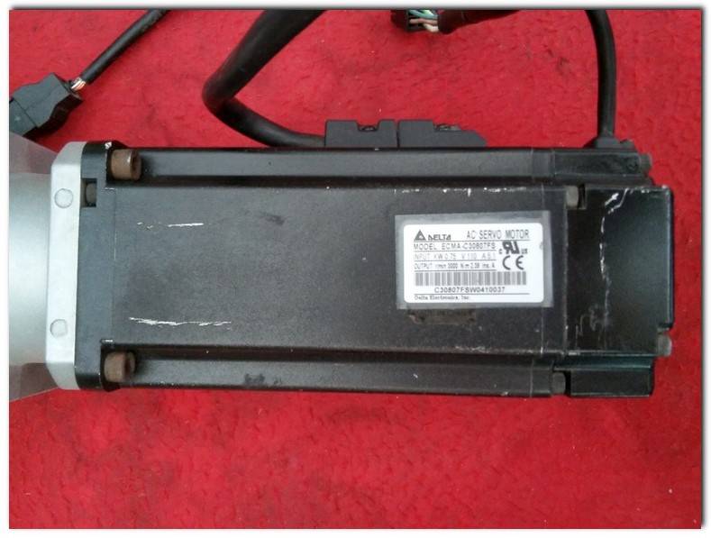 DELTA ASD-B0721-A  ECMA-C30807FS SERVO SÜRÜCÜ VE MOTOR TAKIM