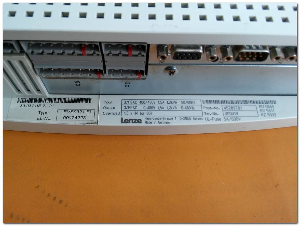 LENZE EVS9321-EI EVS9321 EI 1,2KVA SERVO SÜRÜCÜ
