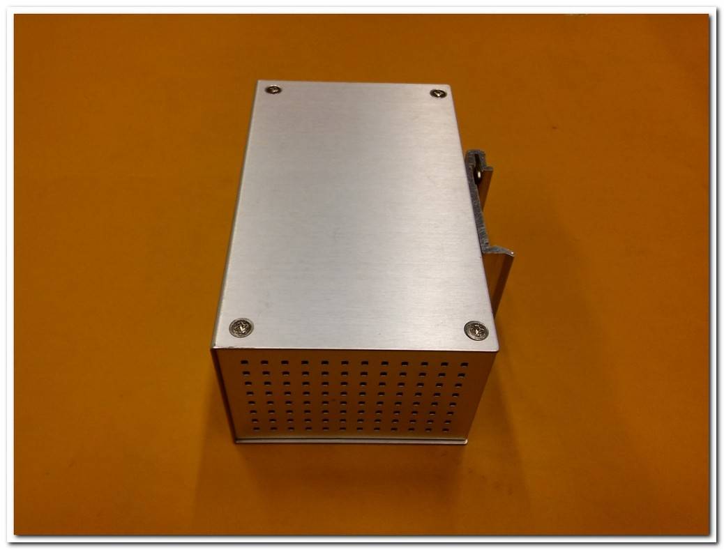 MAXO EDS-208A 8 PORT KOMPAKT ETHERNET ANAHTARI