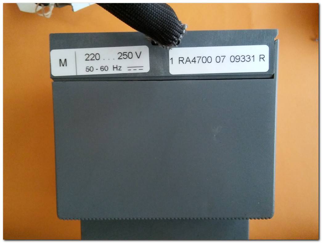 ABB SACE TMAX MOE 220-250 VAC-DC 1SDA066460R1 1SDA066466R1 1SDA066472R1 TMŞ MOTORU 400A VE 630A E UYUMLU