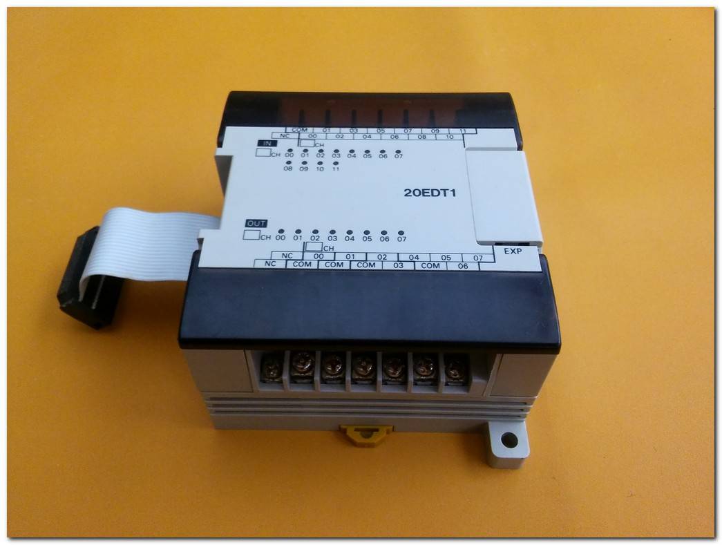 OMRON 20EDT1 CPM1A-20EDT1 INPUT OUTPUT UNIT GİRİŞ ÇIKIŞ ÜNİTESİ MODÜLÜ PLC
