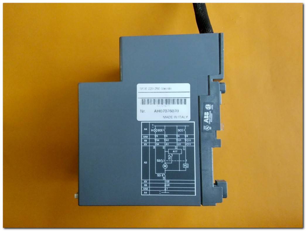 ABB SACE TMAX MOE 220-250 VAC-DC 1SDA066460R1 1SDA066466R1 1SDA066472R1 TMŞ MOTORU 400A VE 630A E UYUMLU