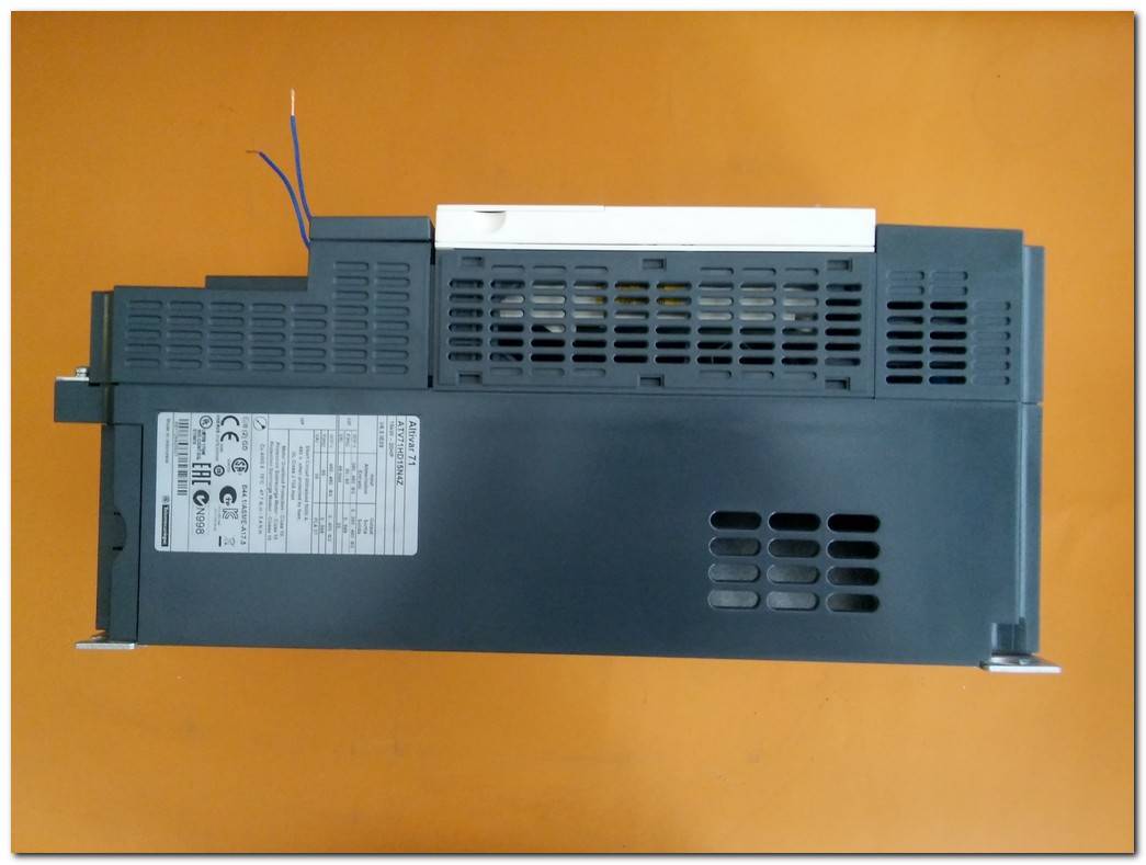 SCHNEİDER ATV71HD15N4Z ATV71HD15N4 15 KW ATV71 KONTROL KARTI