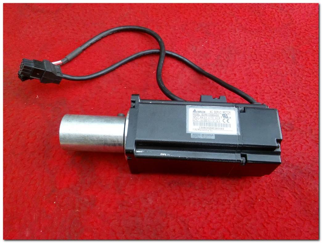 DELTA ECMA-C30604GS 0,4KW AC SERVO MOTOR ECMAC30604GS 0,4 KW SERVO MOTOR