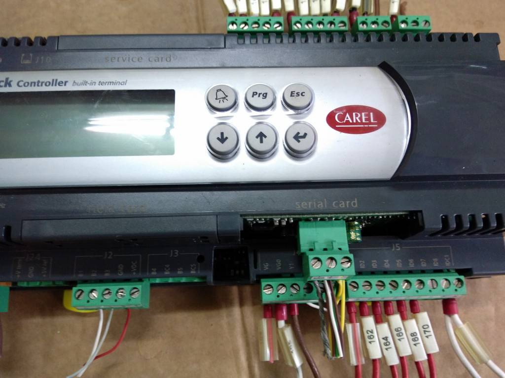 CAREL PCO3000BS0 PC03000BS0 RACK CONTROLLER BUİLT-İN TERMİNAL PLC